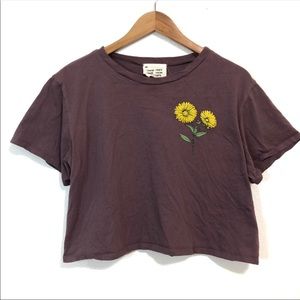 French Pastry Sunflower Pocket Cropped T-S…